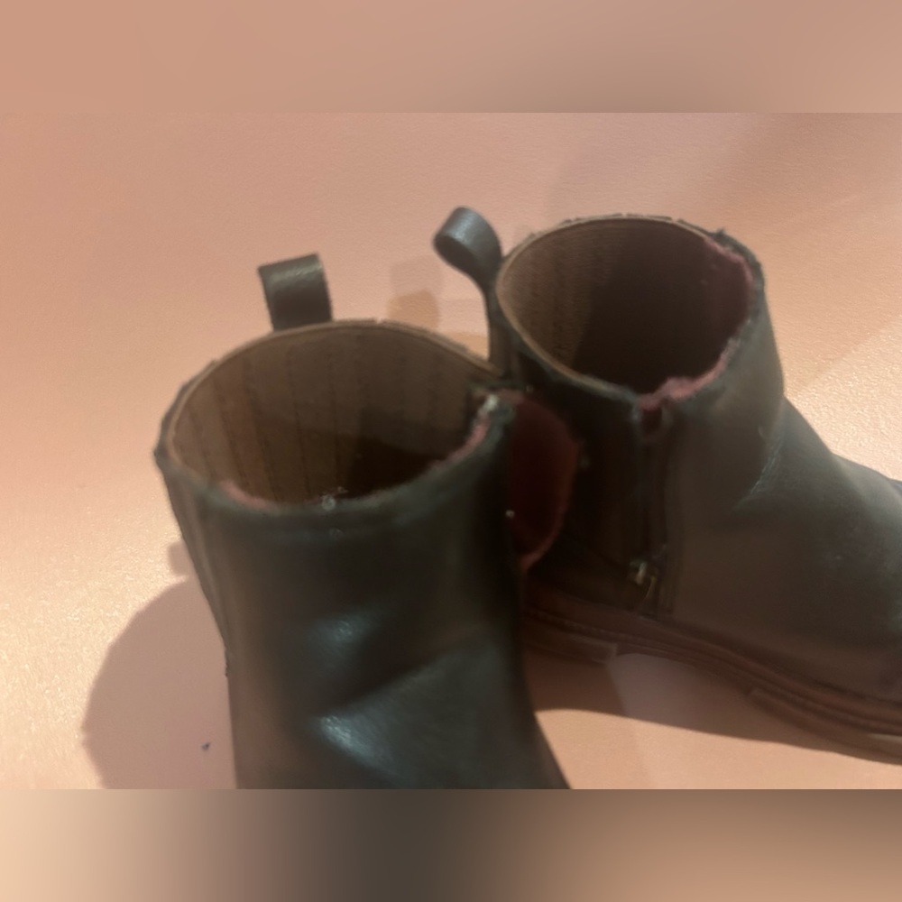 Zara Toddler 7.5 Black Leather Zip Up Ankle boots - Picture 4 of 5